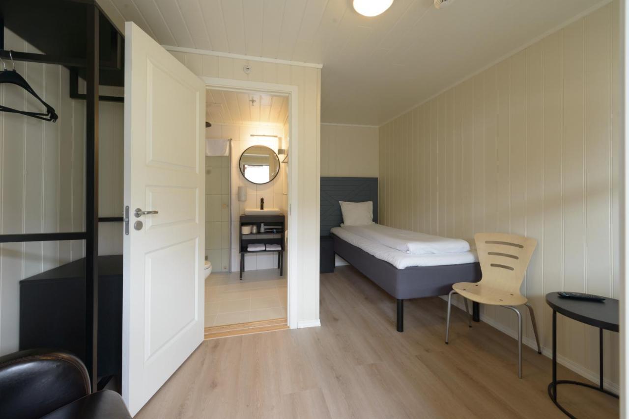 Gronnbuene Rorbu Hotel Andenes Ngoại thất bức ảnh