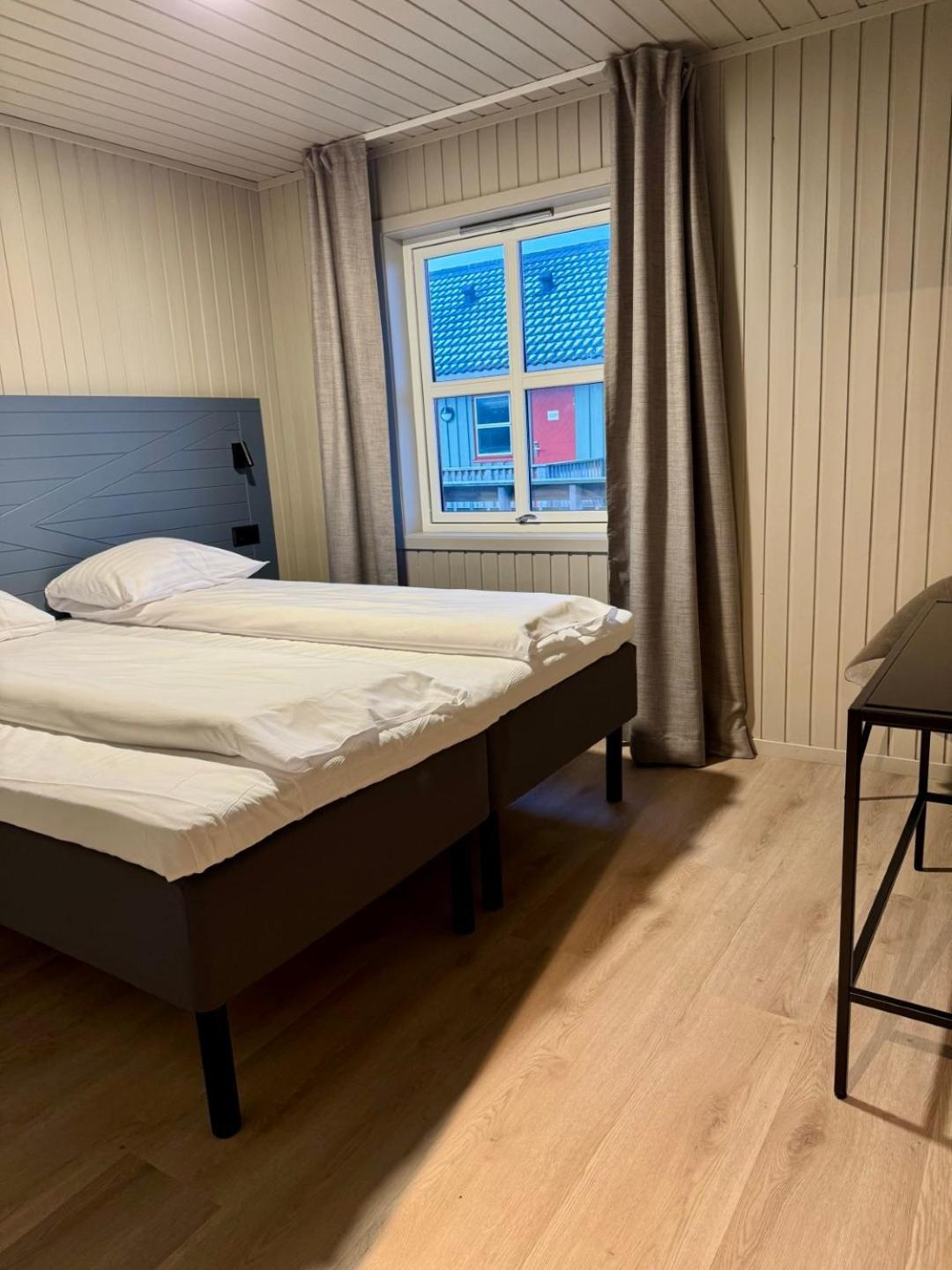 Gronnbuene Rorbu Hotel Andenes Ngoại thất bức ảnh