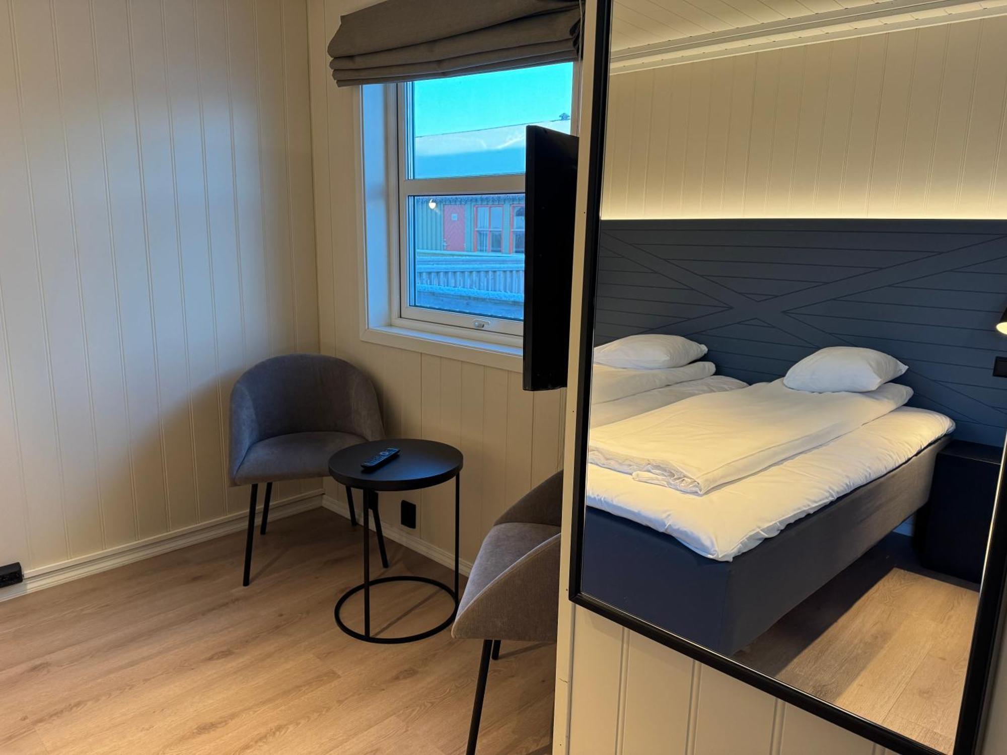 Gronnbuene Rorbu Hotel Andenes Ngoại thất bức ảnh